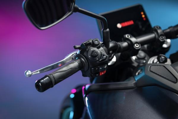 The new switchgear on the Yamaha MT-09