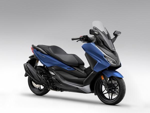 Honda Forza 350 Blue and Black 