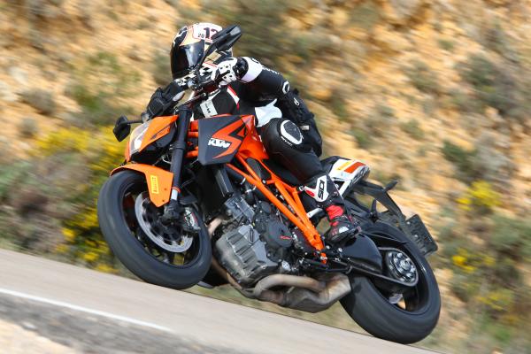 Pirelli Diablo Rosso III tyre review : By Kane Dalton