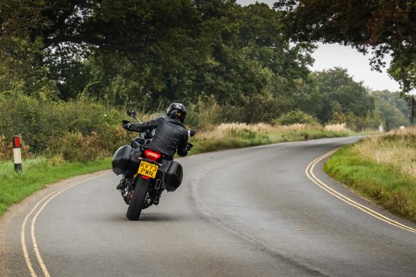 Ducati Multistrada V2 S - riding