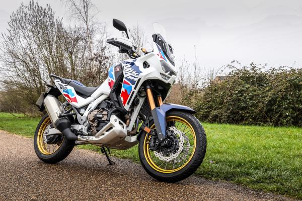 Honda Africa Twin Adventure Sports - front