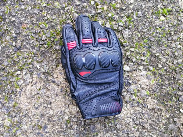 Rekurv right hand glove