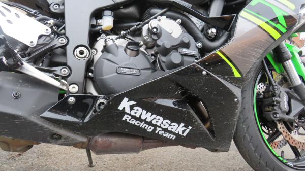 Kawasaki ZX-6R Ninja Review