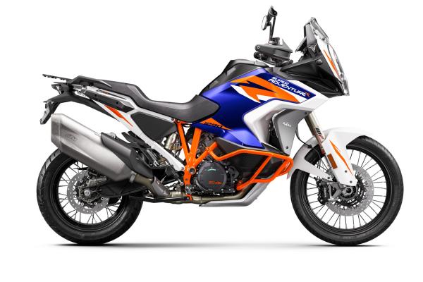 2021 KTM 1290 Super Adventure R studio