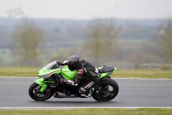 Ninja ZX-10R Visordown Review